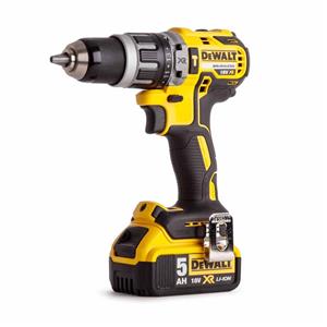 دریل پیچگوشتی چکشی شارژی DCD796d2 دیوالت0