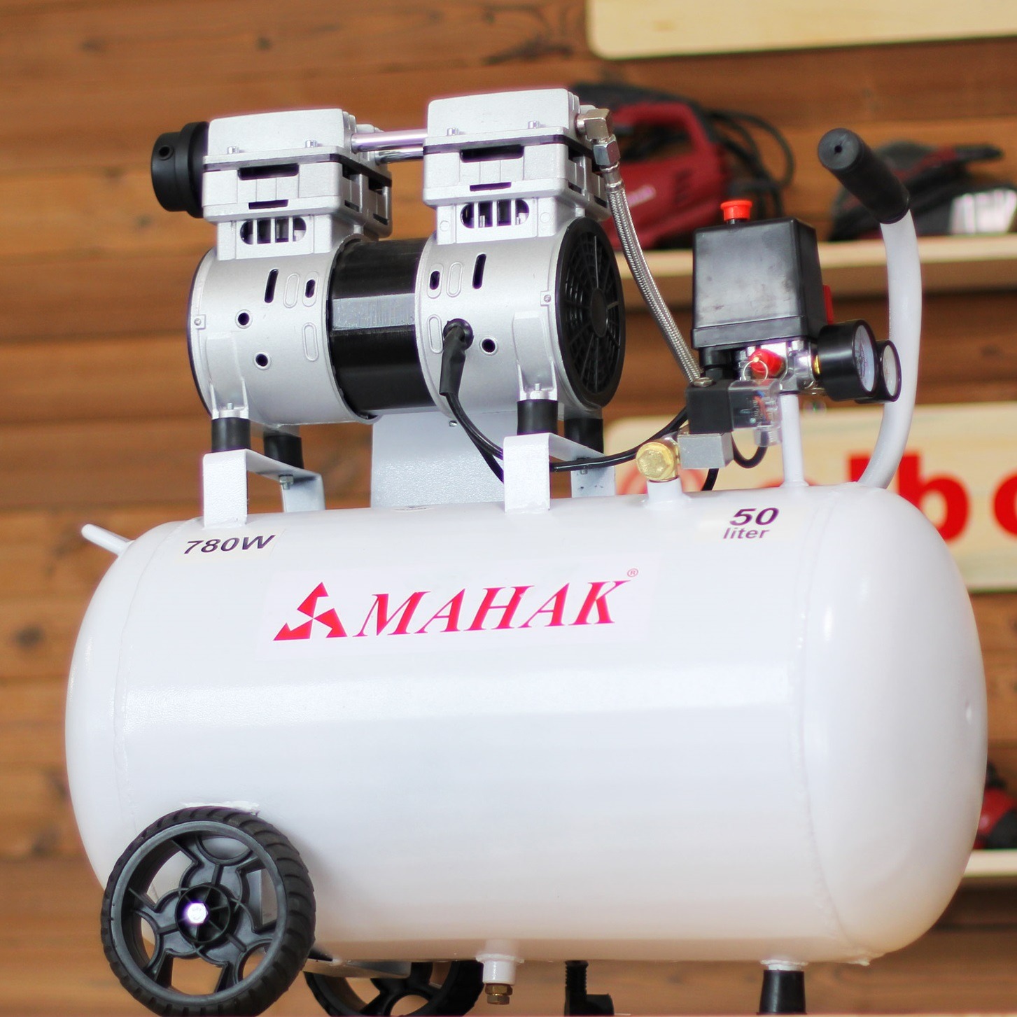 پمپ باد سایلنت 50 لیتری محک مدل HSU750-50L